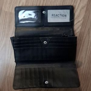 Cute & simple Kenneth Cole Wallet